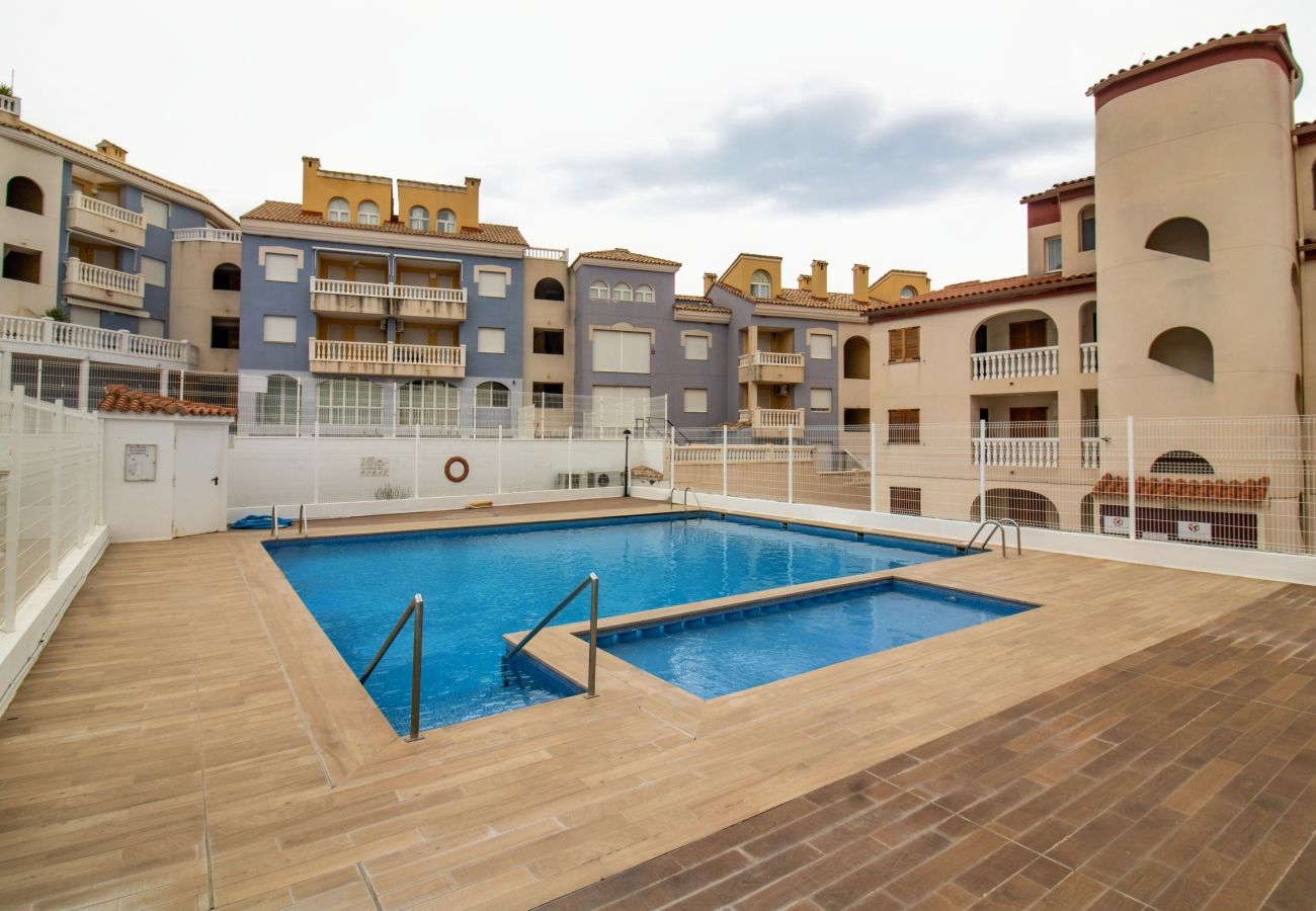 Apartamento en Alcoceber / Alcossebre - Apartamento con aire acondicionado y piscina