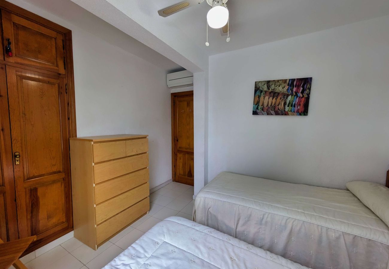 Apartamento en Alcoceber / Alcossebre - Apartamento de 3 dormitorios y piscina LAS FUENTES