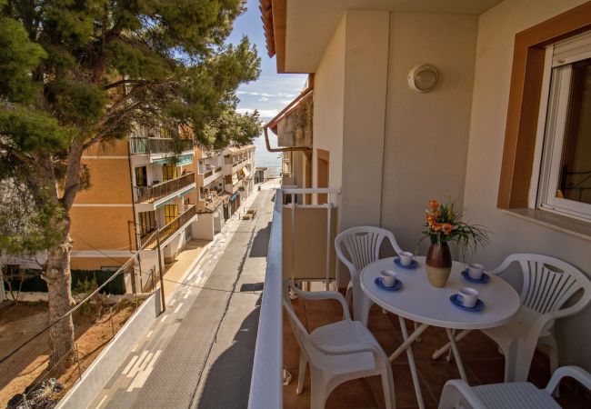  in Alcoceber / Alcossebre - Playa Cargador - Apartamento con A/A y terraza