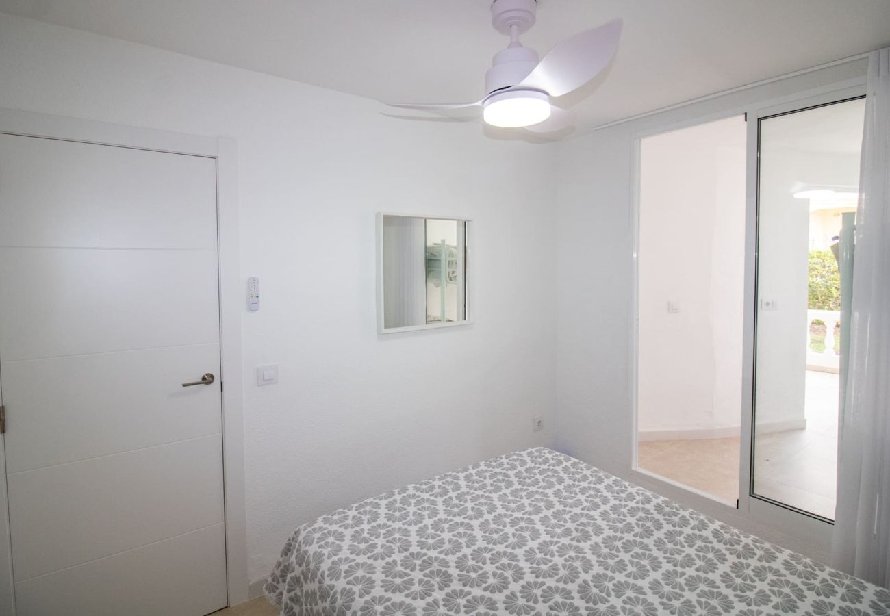 Apartment in Alcocebre / Alcossebre - Planta baja en Playa Romana - Habitat